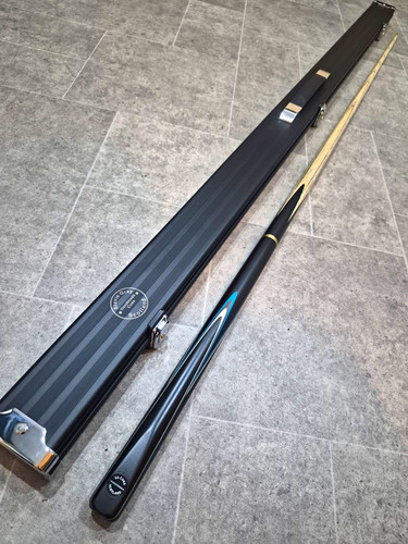 Cues cue case - cues, one