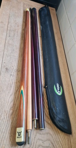 Snooker cue with soft - cue,