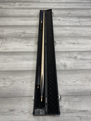 Snooker cue with - snooker,